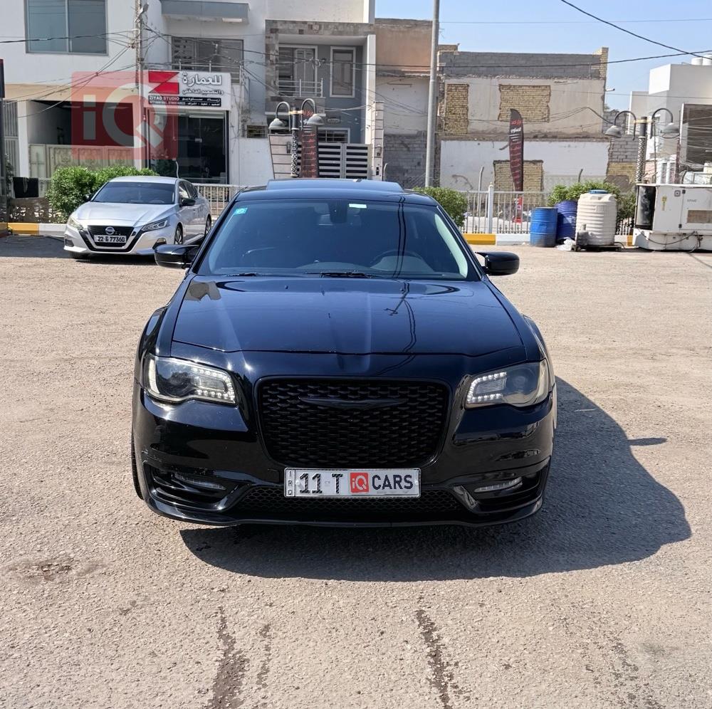 كرايسلر 300